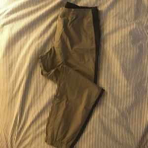 Theory joggers/running pants